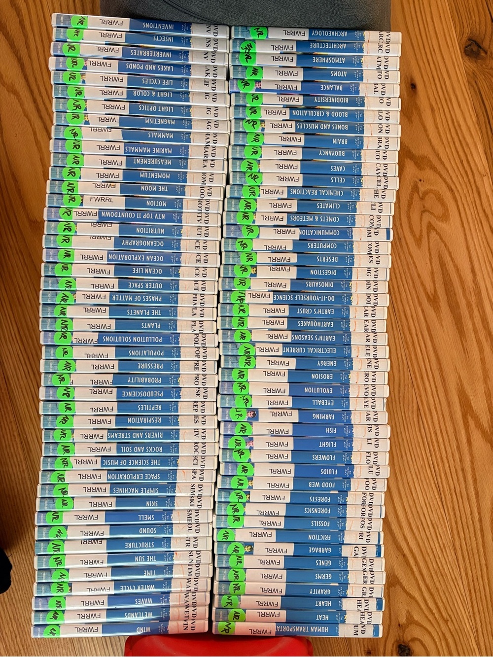 91 Bill Nye The Science Guy DVDs by Disney
